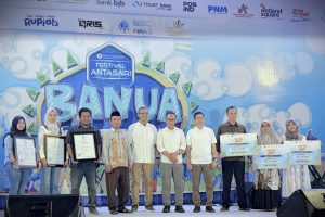 Foto bersama para pemenang (Foto:Tim LPH UIN Antasari)