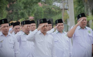 Para pegawai saat mengikuti apel (Foto:Humas/Neco EP)